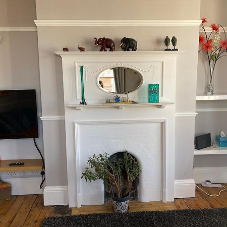 Herne Bay Central - 2 Minutes From Beach Apartment Buitenkant foto