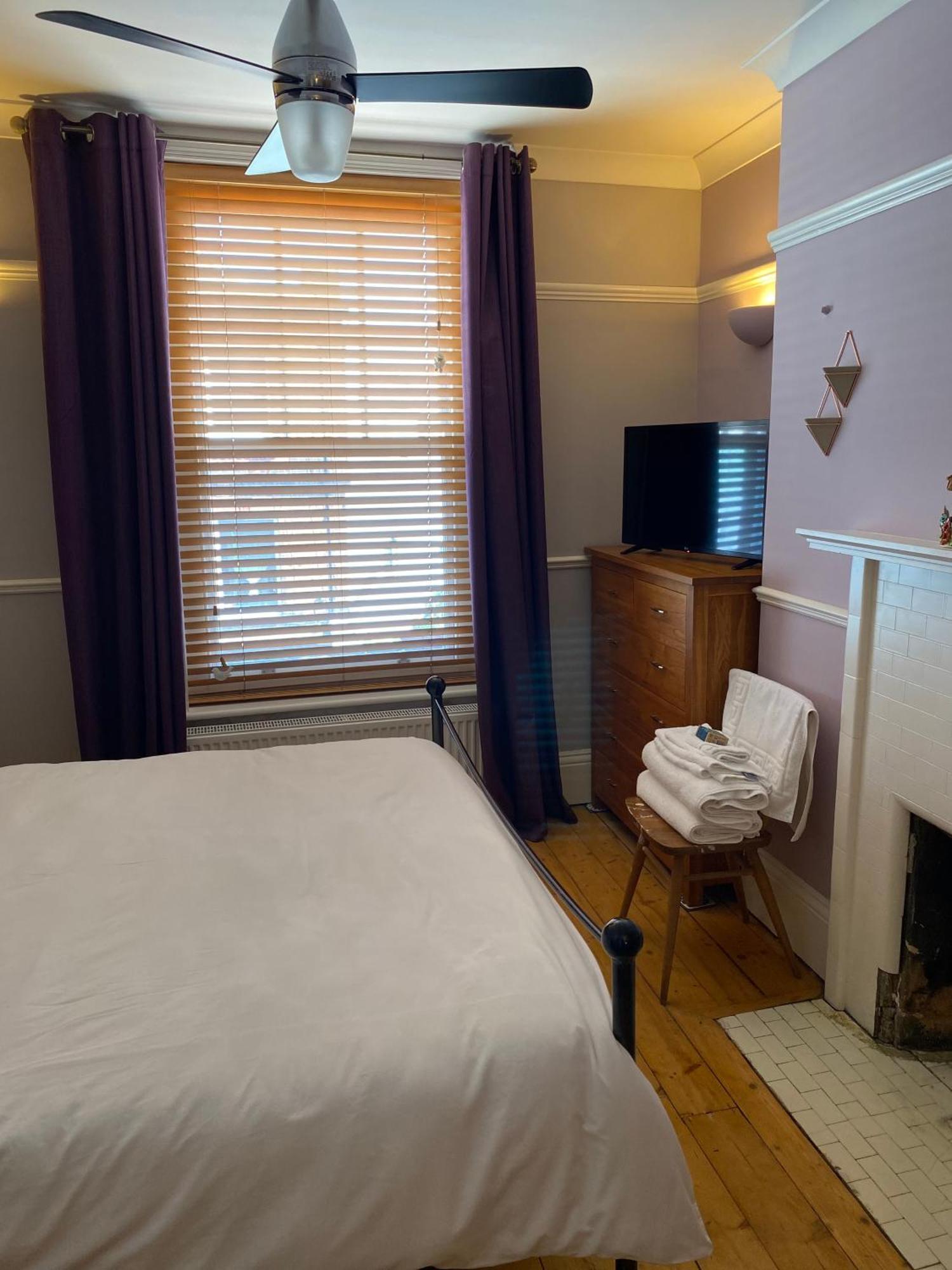 Herne Bay Central - 2 Minutes From Beach Apartment Buitenkant foto