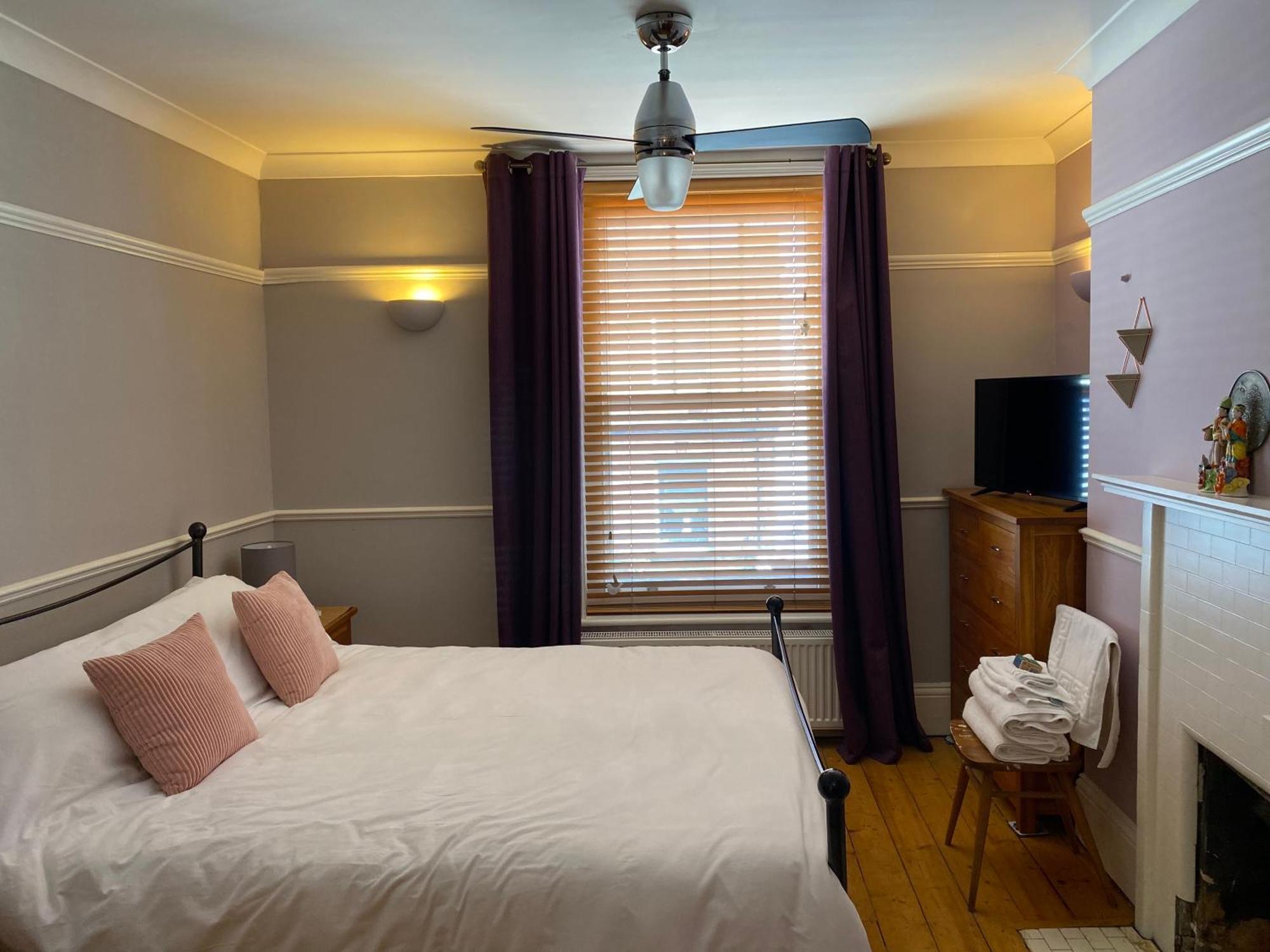 Herne Bay Central - 2 Minutes From Beach Apartment Buitenkant foto
